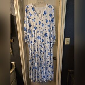 Sugar + Lips Floral Maxi Dress